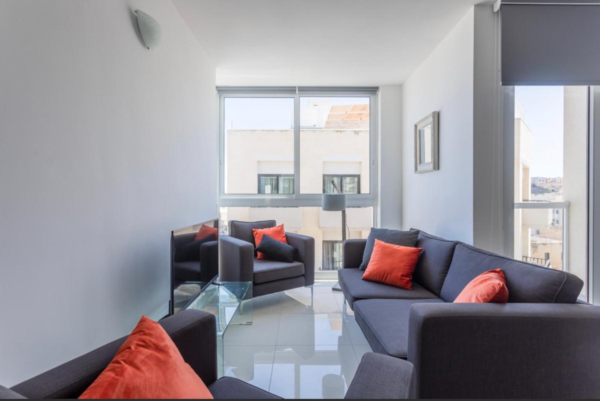 Saint Julian - Lovely Apartment With Terrace - Cityapartmentstay San Julián Exterior foto